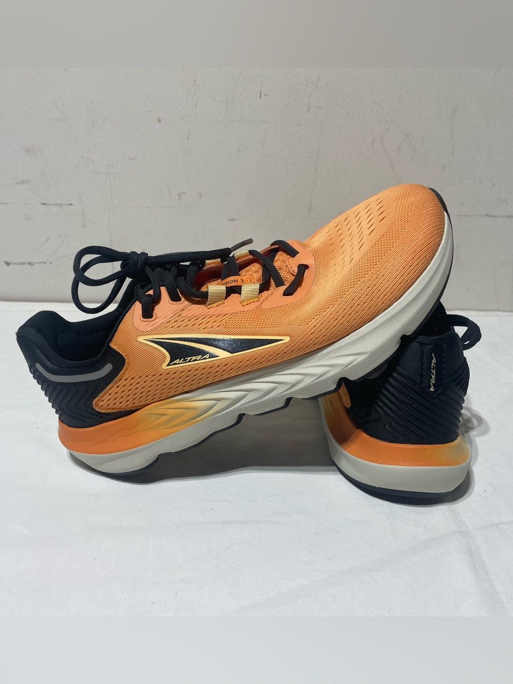 Altra Provision 7 Running Shoes Mens 9 Orange Black AL0A7R6Z800